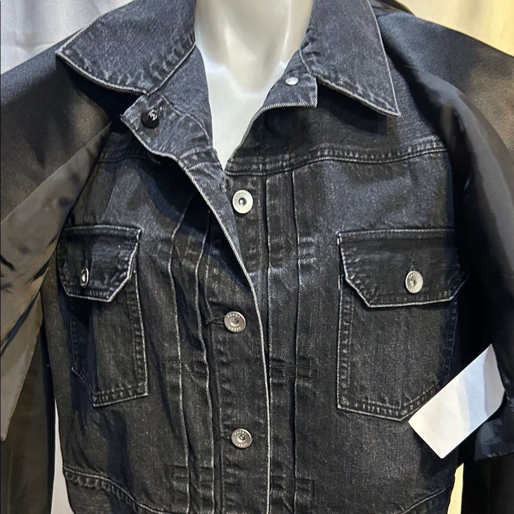 Sacai Black and Gray Cropped Blazer - Picture 8 of 10